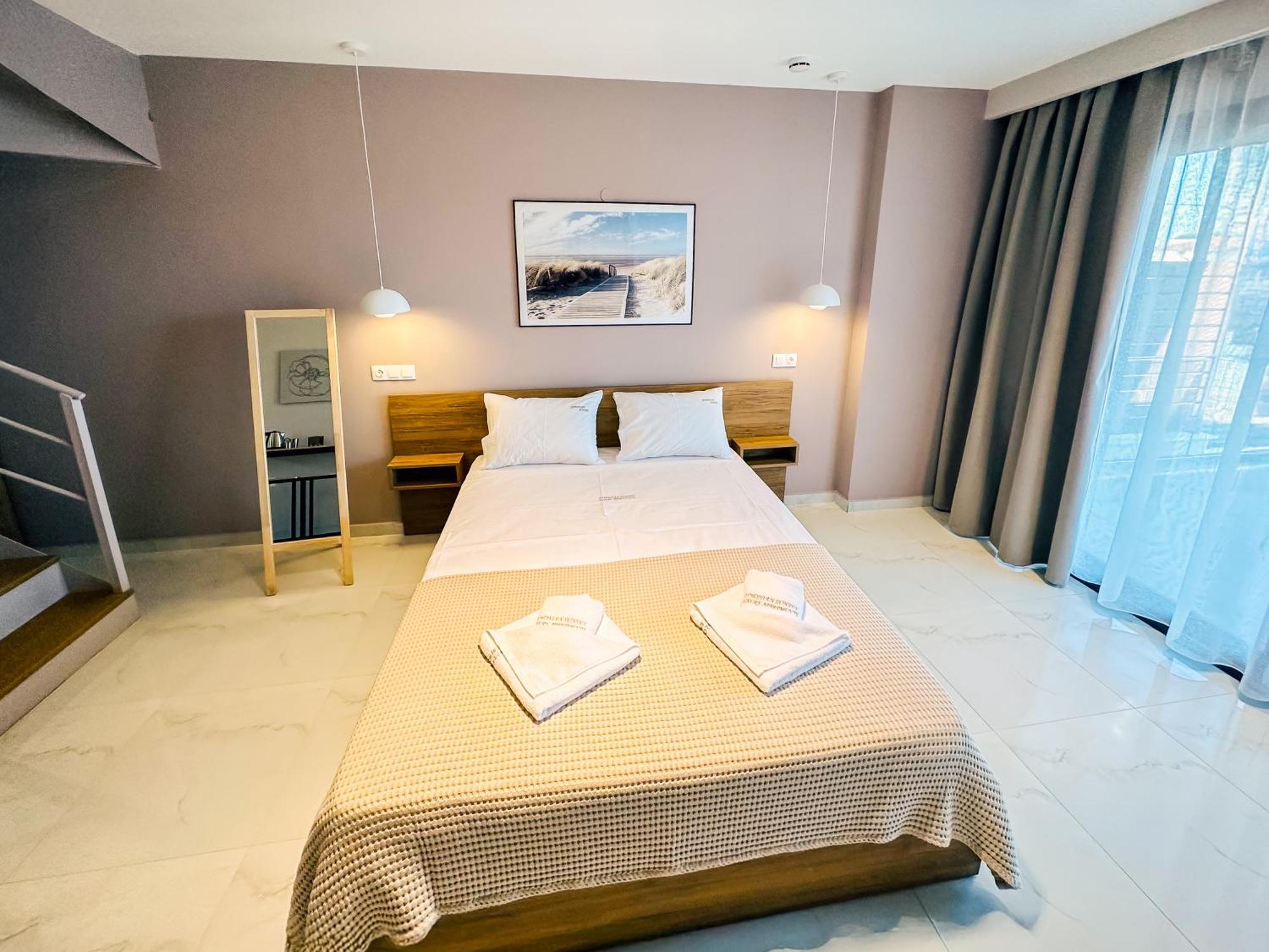 Sithonian Sunset Luxury - Nikiti Cozy Getaways Aparthotel Exterior photo